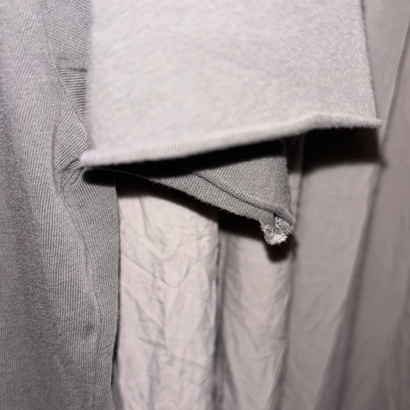 Fast & Furious by Affliction Distressed Tee w Embellished Back Medium Gray NWT - Picture 6 of 14